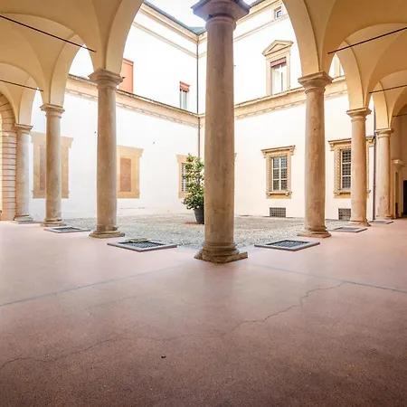 Fantuzzi Apartment Bologna