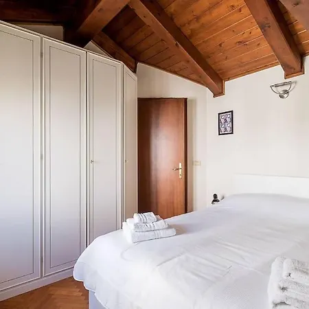 Fantuzzi Apartment Bologna